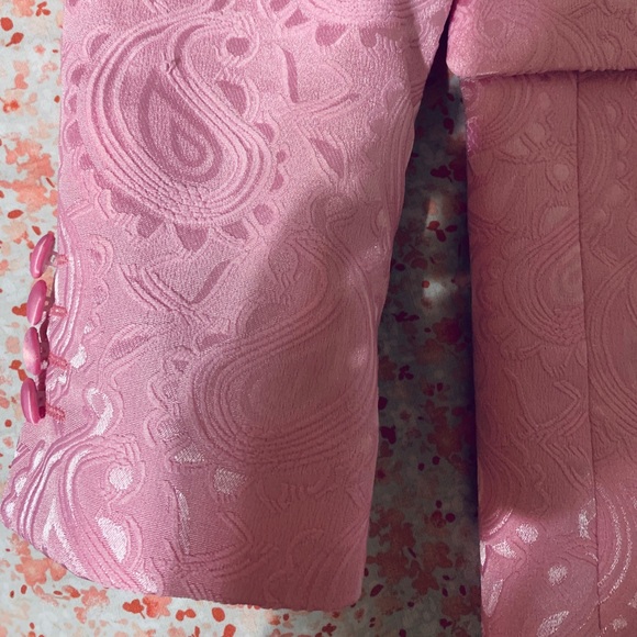 Pink Suit/ Tuxedo - Picture 3 of 5